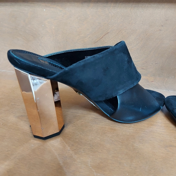 Topshop Razzmatazz Geometric Pump - Picture 11 of 15